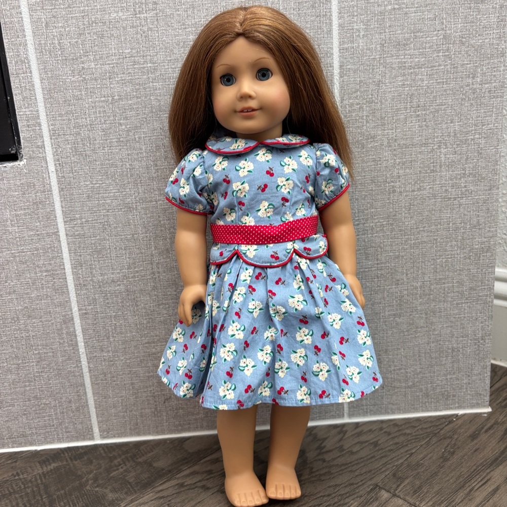 Retired American Girl 18” Doll Emily Bennett In Meet Dress EUC